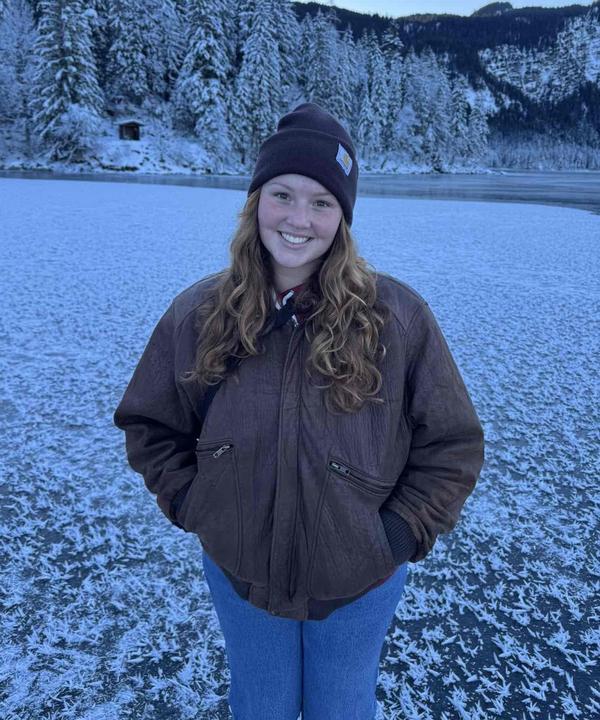 Swim Instructor Profile Image: Alayna P.