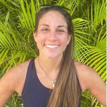 Swim Instructor Profile Image: Alexis F.