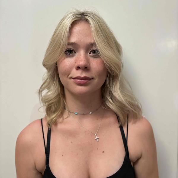 Swim Instructor Profile Image: Allie H.