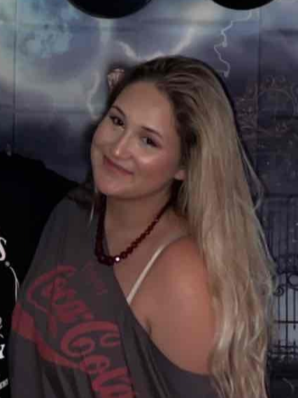 Swim Instructor Profile Image: Alyssa B.