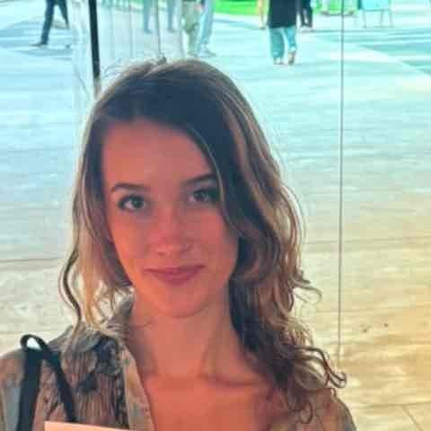 Swim Instructor Profile Image: Amber L.