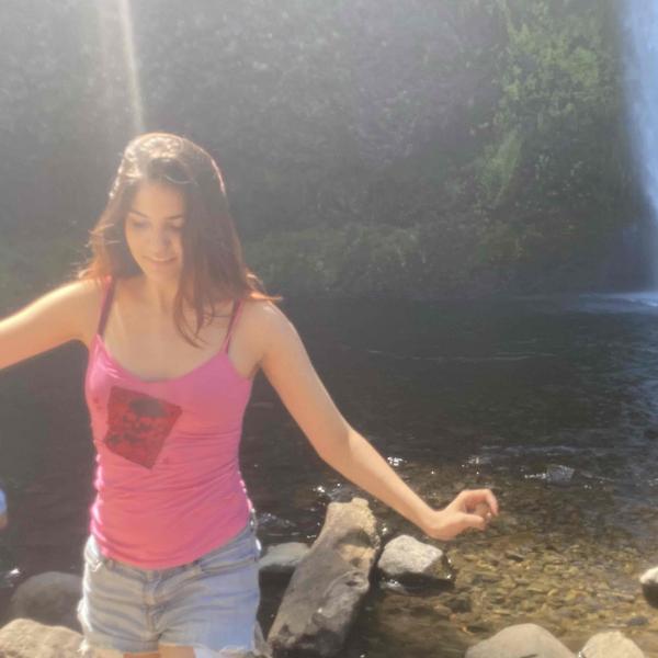 Swim Instructor Profile Image: Amelia V.