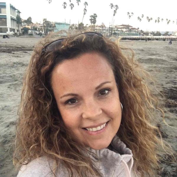 Swim Instructor Profile Image: Amy B.