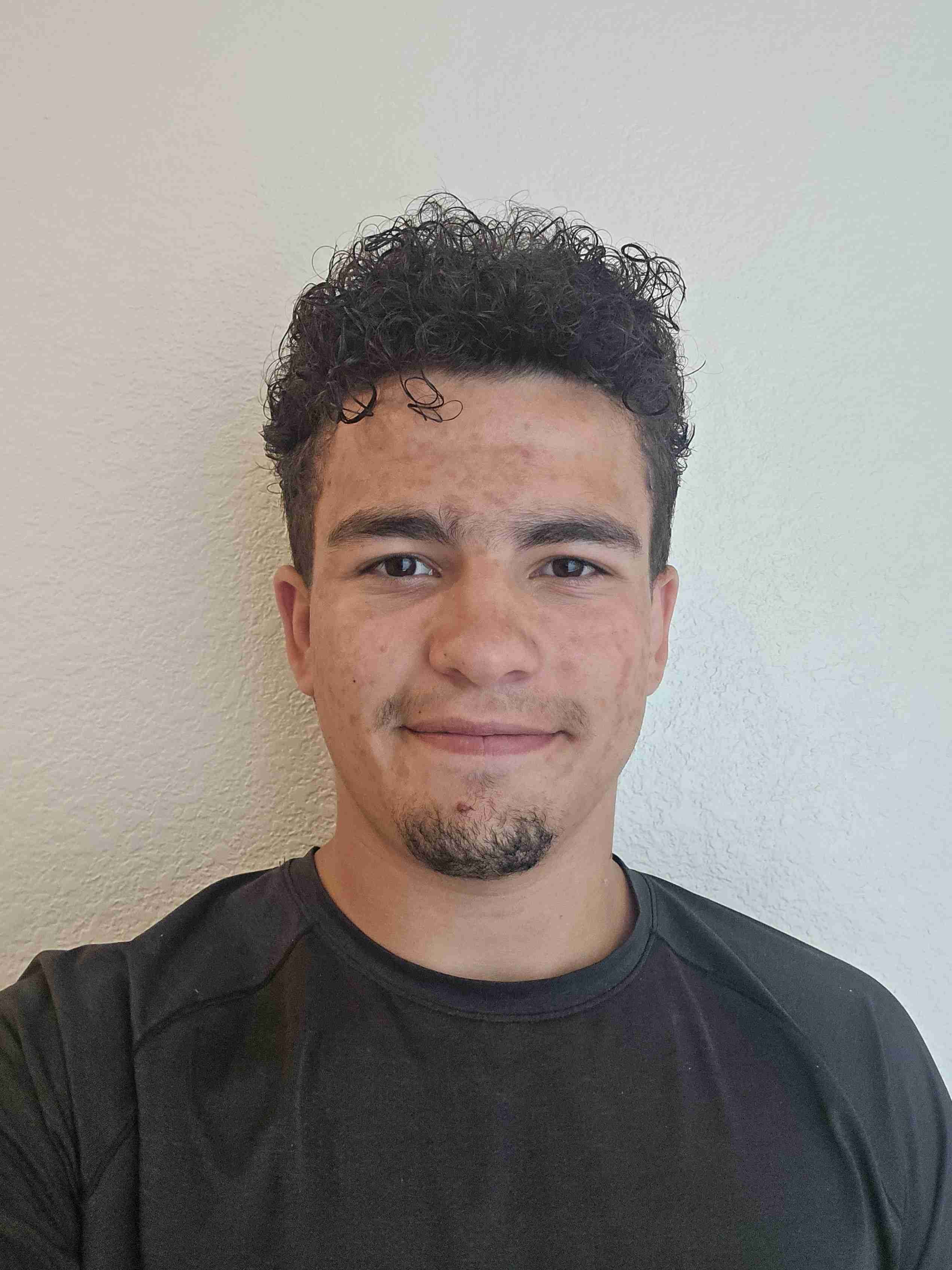Swim Instructor Profile Image: Armando H.