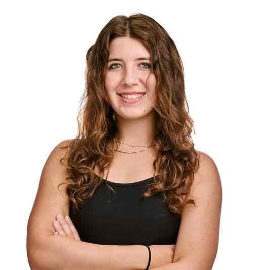 Swim Instructor Profile Image: Bailey C.