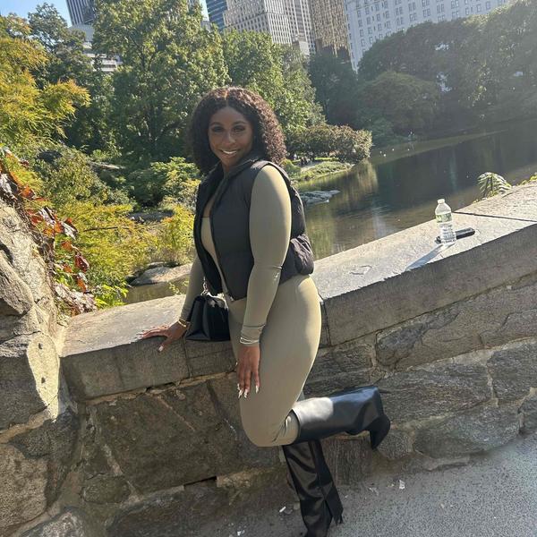 Swim Instructor Profile Image: Brianna H.