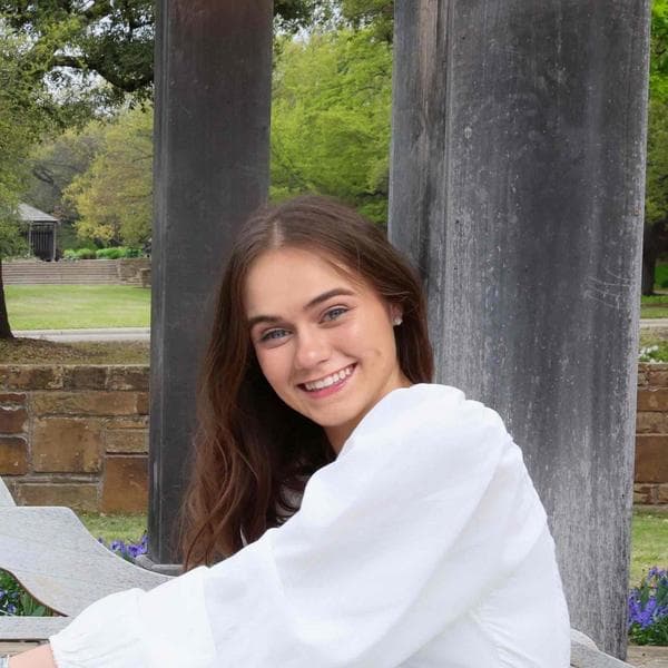 Swim Instructor Profile Image: Brielle L.