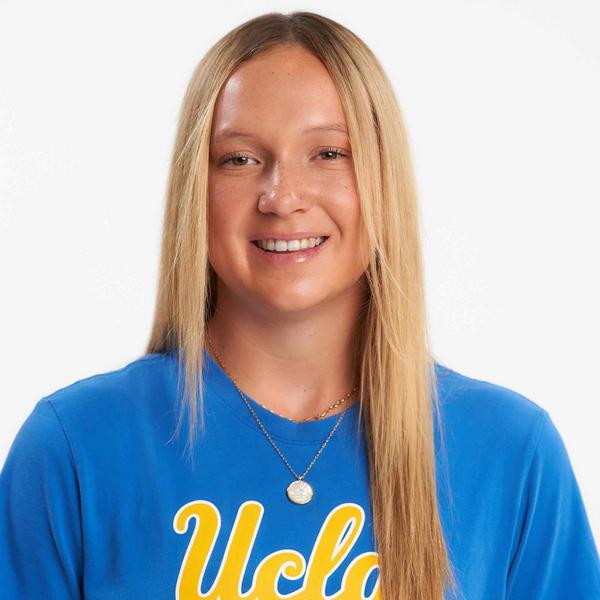 Swim Instructor Profile Image: Camille G.