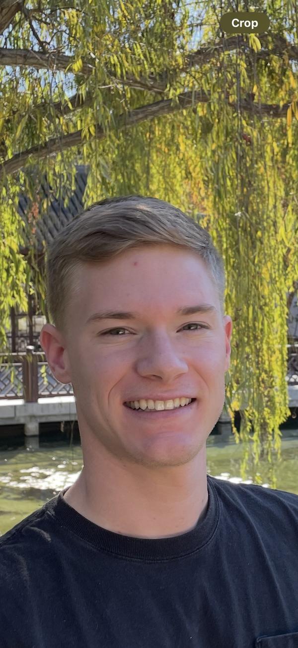 Swim Instructor Profile Image: Carson R.