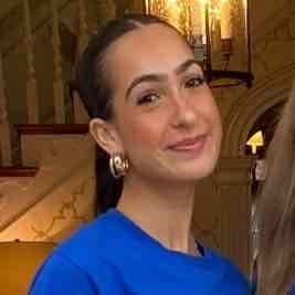 Swim Instructor Profile Image: Cayla T.