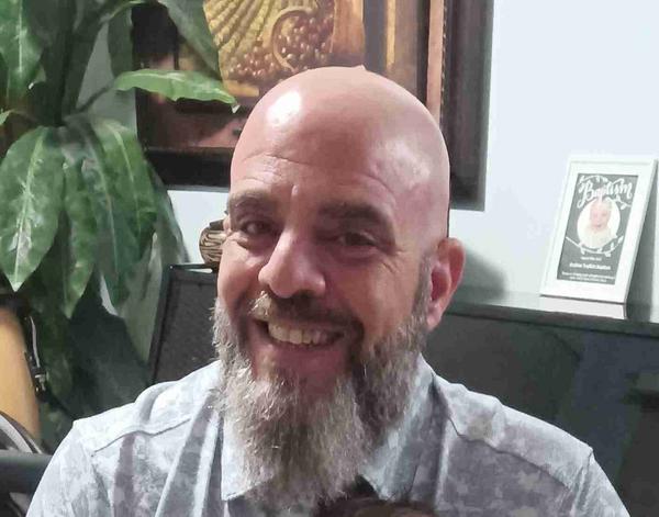 Swim Instructor Profile Image: Celestino L.