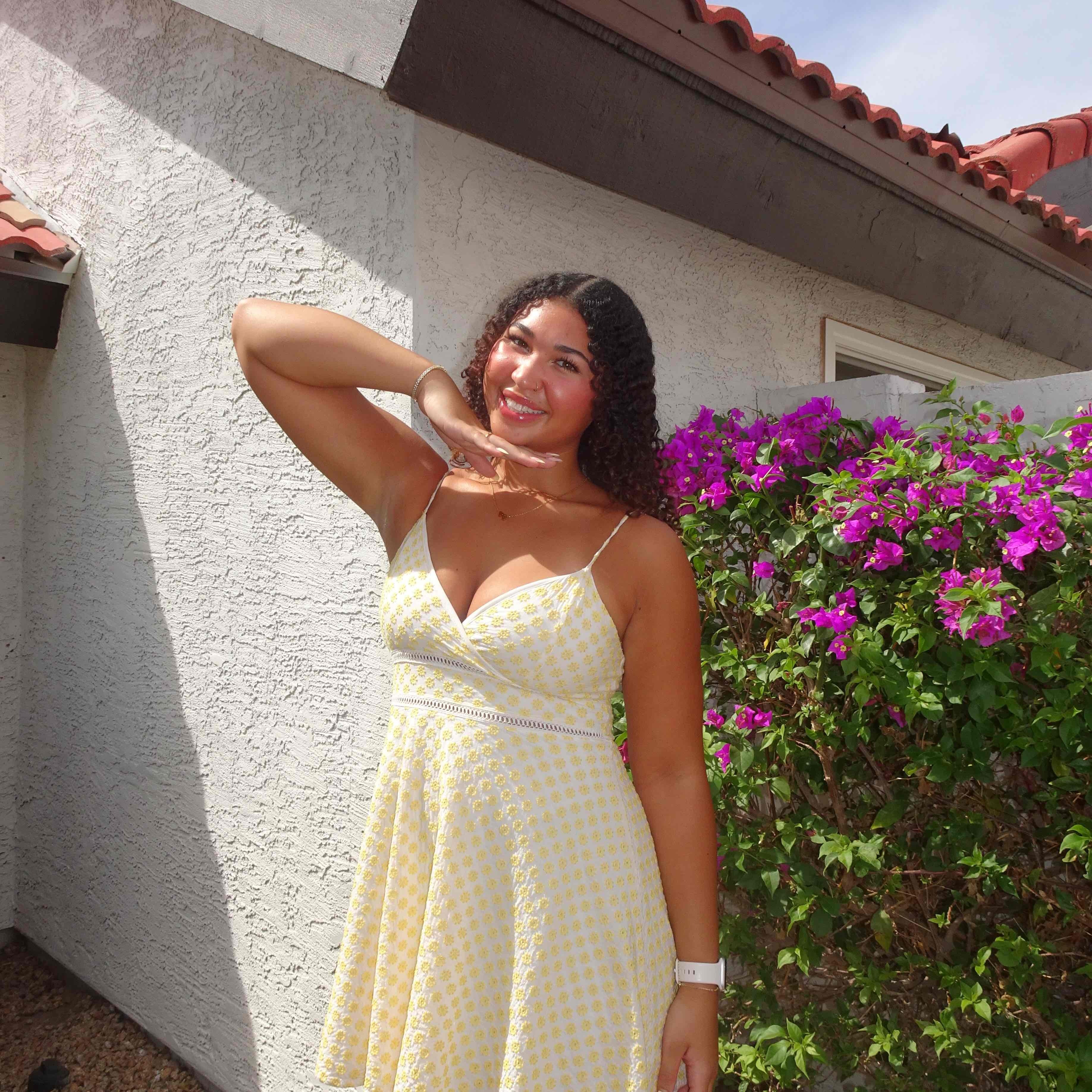 Swim Instructor Profile Image: Corinne L.