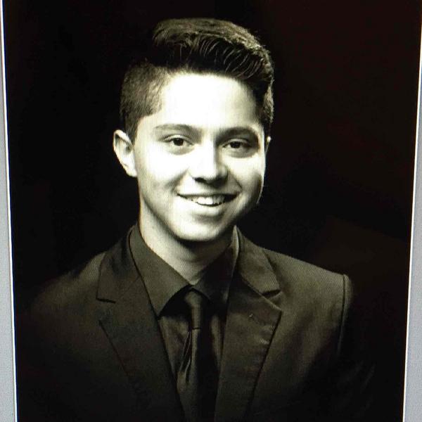 Swim Instructor Profile Image: Damian C.