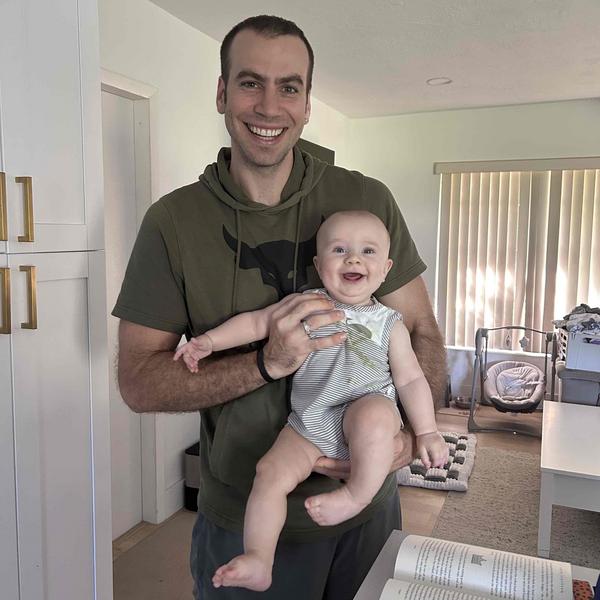 Swim Instructor Profile Image: Derek I.