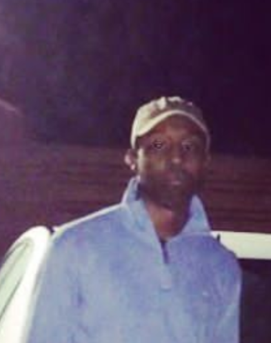 Swim Instructor Profile Image: Deshawn R.