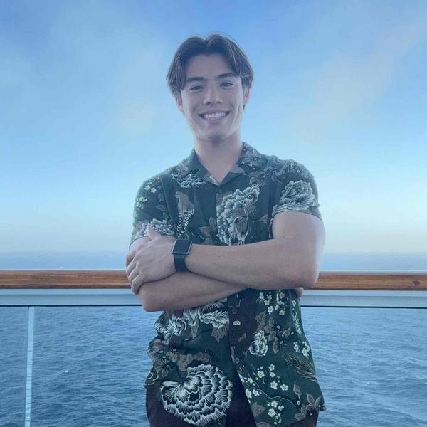 Swim Instructor Profile Image: Dylan Z.