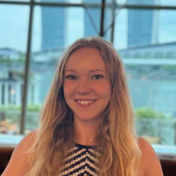 Swim Instructor Profile Image: Elizabeth L.