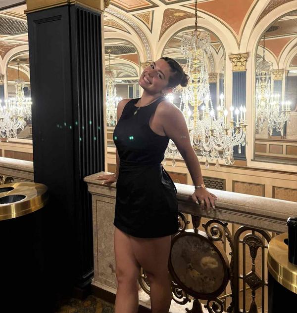 Swim Instructor Profile Image: Emily B.