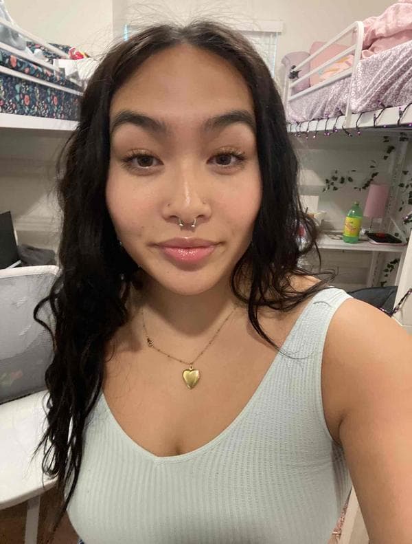 Swim Instructor Profile Image: Emily L.