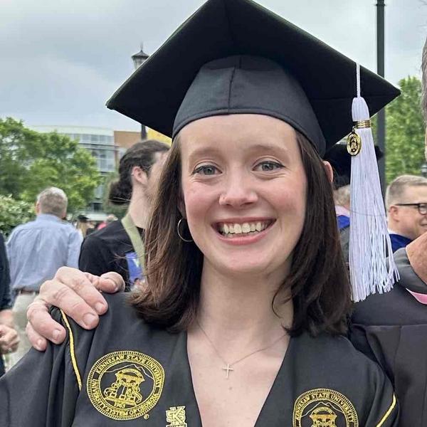 Swim Instructor Profile Image: Emma B.