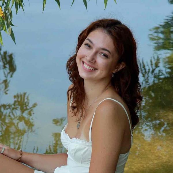 Swim Instructor Profile Image: Estelle N.