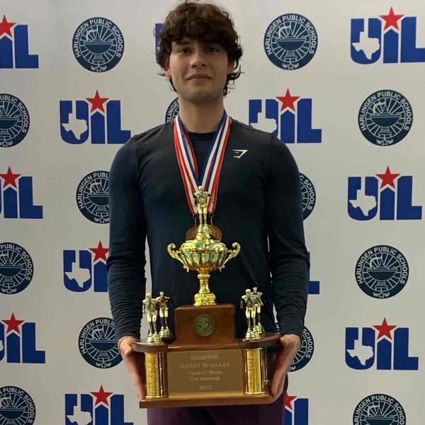 Swim Instructor Profile Image: Francisco L.