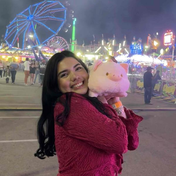 Swim Instructor Profile Image: Frida R.