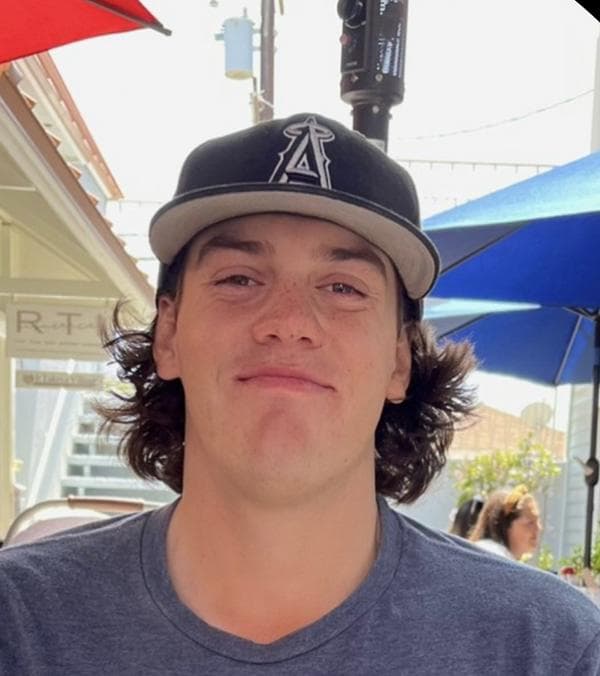 Swim Instructor Profile Image: Gabe G.