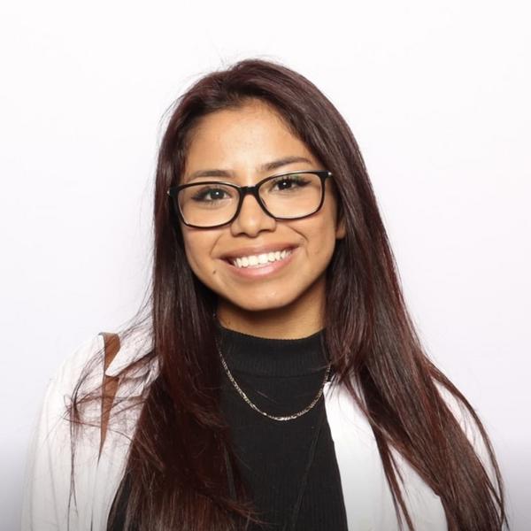 Swim Instructor Profile Image: Grace F.