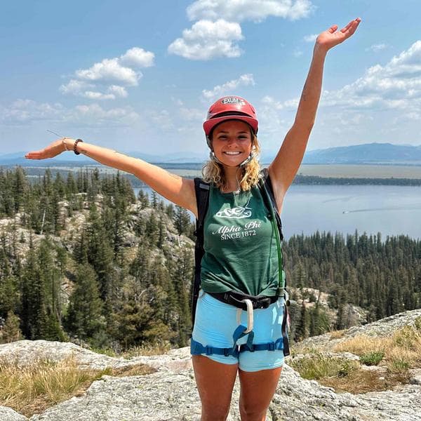 Swim Instructor Profile Image: Grace H.