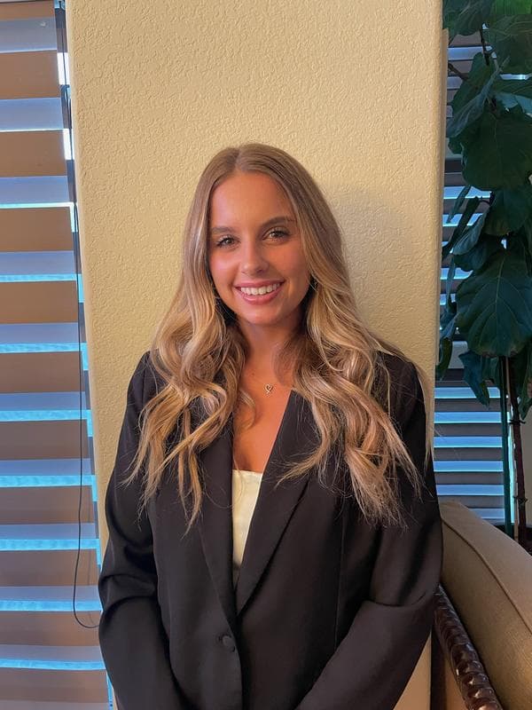 Swim Instructor Profile Image: Hanna Z.