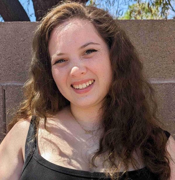 Swim Instructor Profile Image: Hannah S.