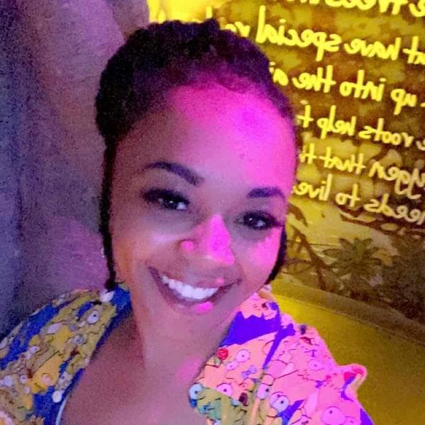 Swim Instructor Profile Image: India M.