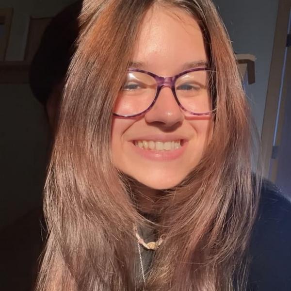 Swim Instructor Profile Image: Isabella S.