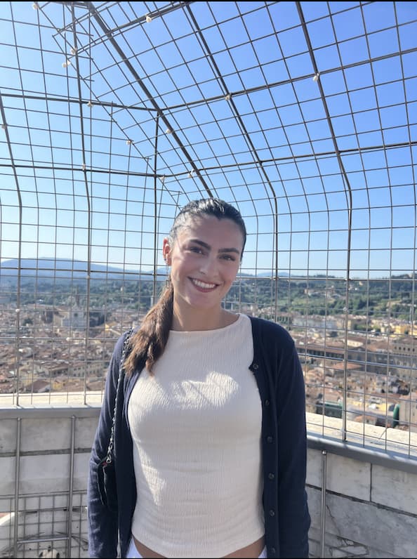 Swim Instructor Profile Image: Isabella C.