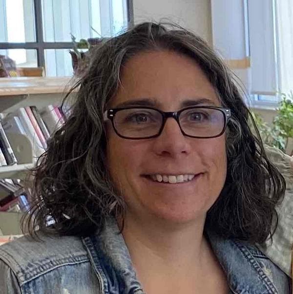 Swim Instructor Profile Image: Jackie F.