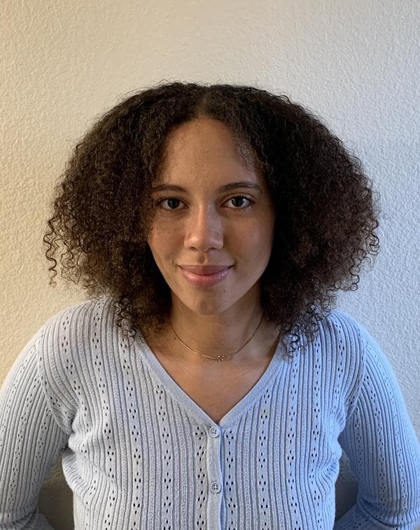 Swim Instructor Profile Image: Jade M.