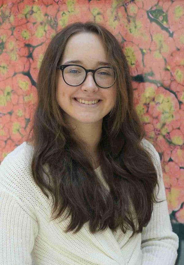 Swim Instructor Profile Image: Jasmine B.