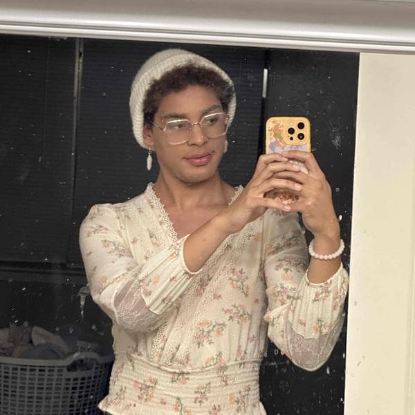 Swim Instructor Profile Image: Jaylne H.