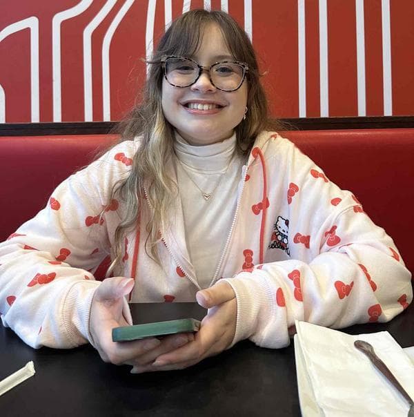 Swim Instructor Profile Image: Jenna F.