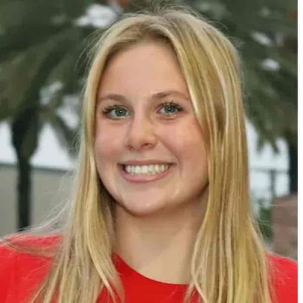 Swim Instructor Profile Image: Jenna K.