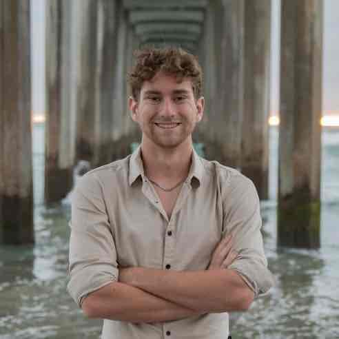 Swim Instructor Profile Image: Jesse G.