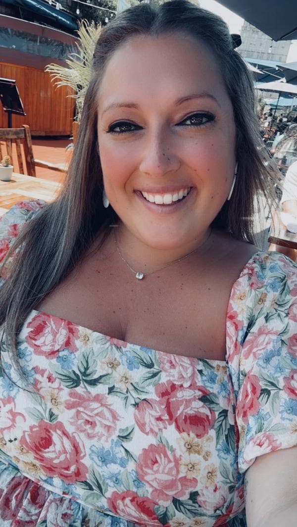 Swim Instructor Profile Image: Jessica S.