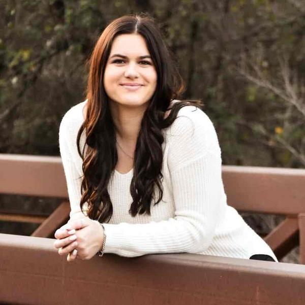 Swim Instructor Profile Image: Kailey T.