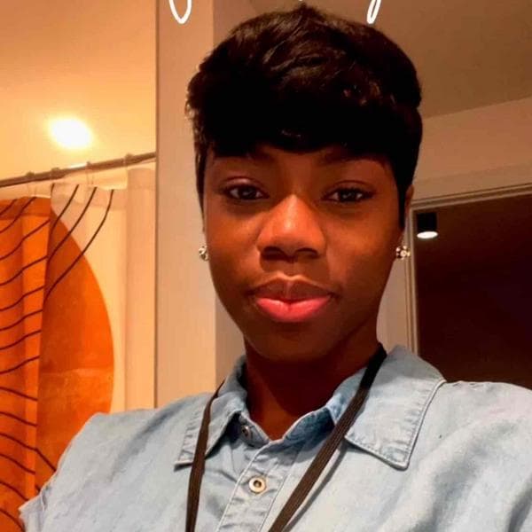 Swim Instructor Profile Image: Kandysee L.