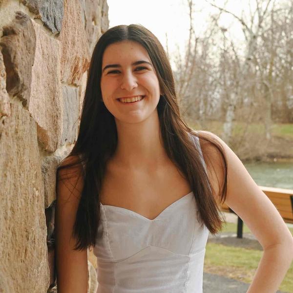 Swim Instructor Profile Image: Kaylee D.