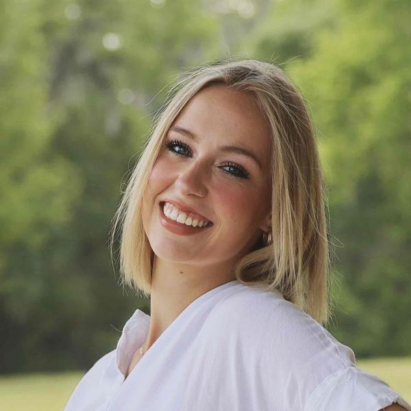 Swim Instructor Profile Image: Kendall S.