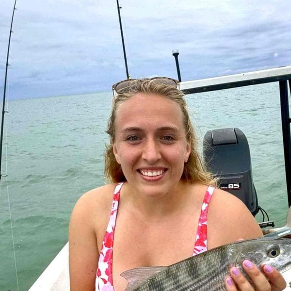 Swim Instructor Profile Image: Krailyn S.