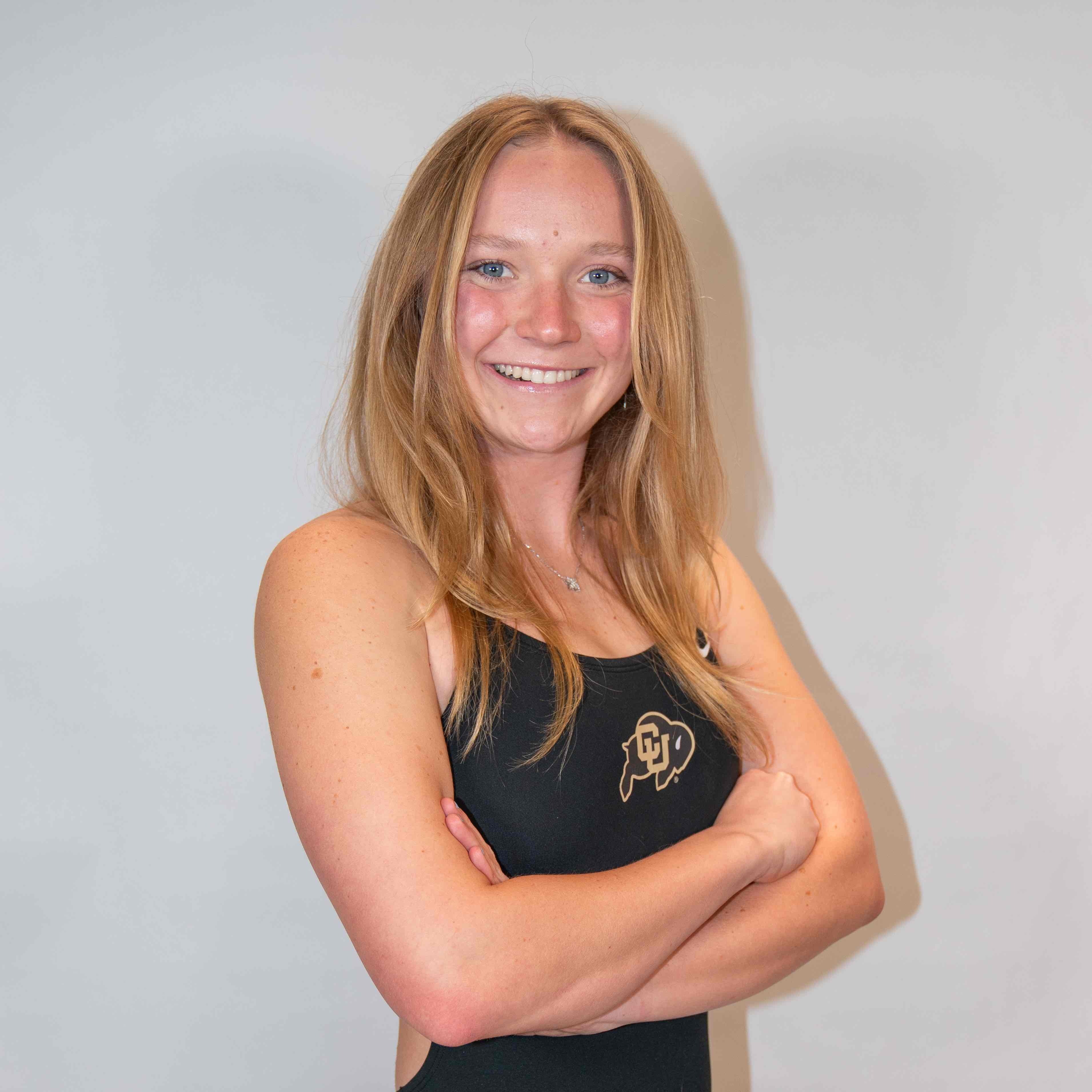 Swim Instructor Profile Image: Lara M.
