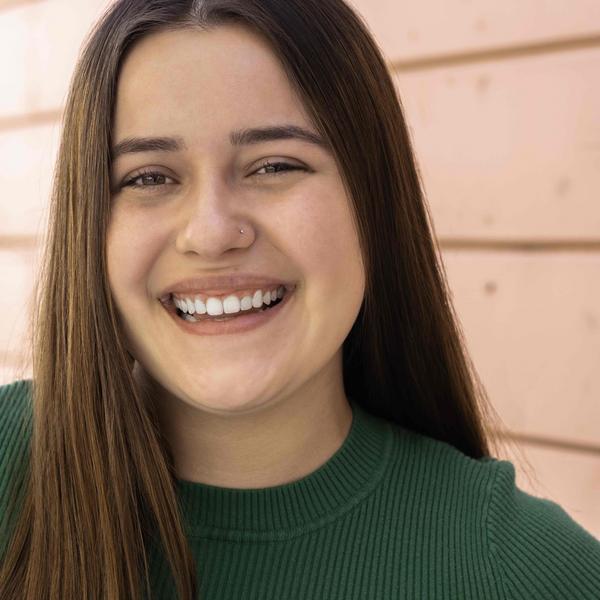 Swim Instructor Profile Image: Lauren P.